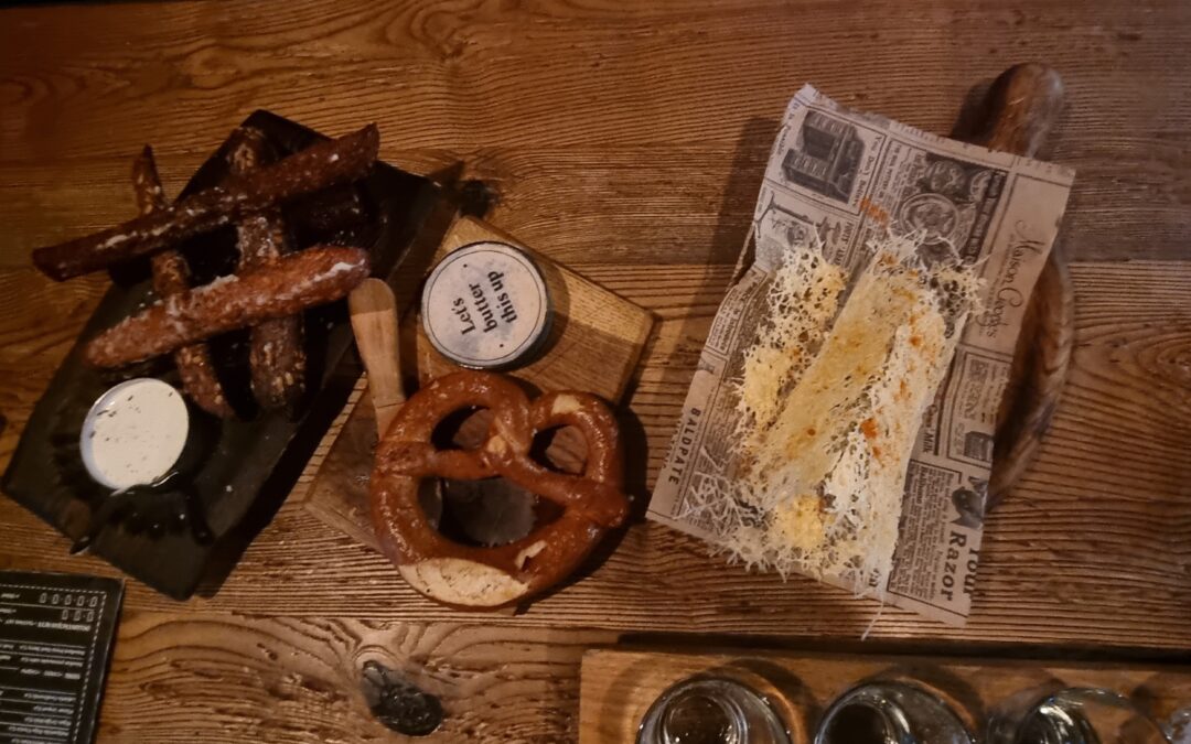 Pub Food with Garlic Bread